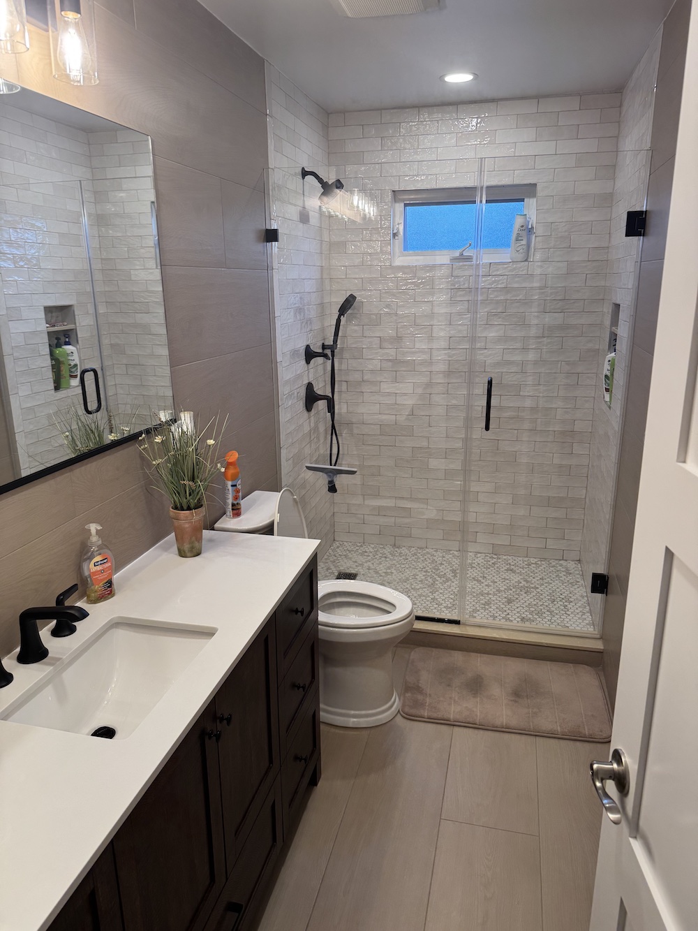 Hallway Bathroom 1