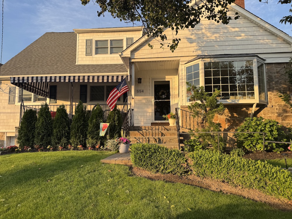 a1 Front of House 1